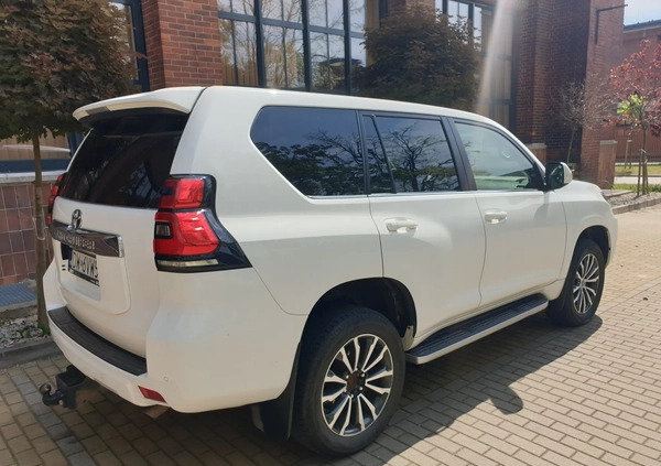 Toyota Land Cruiser cena 229900 przebieg: 52000, rok produkcji 2020 z Wrocław małe 22